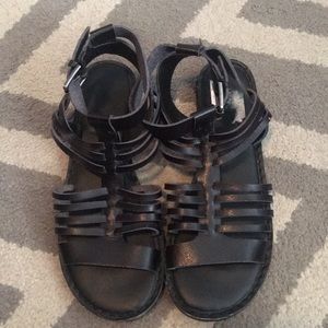 American Eagle outfitters gladiator sandals